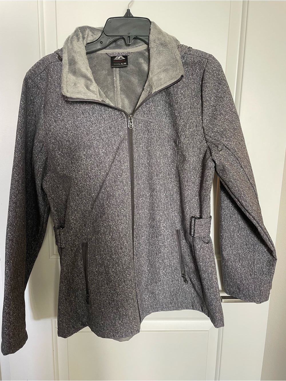 ZeroXposur Women’s XL Gray Fleece Lined Softshell Hooded Jacket